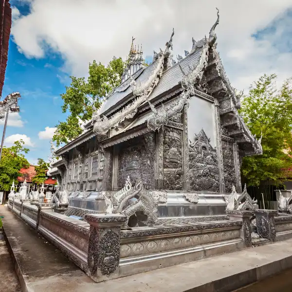 Wat Sri Suphan — Серебряный храм